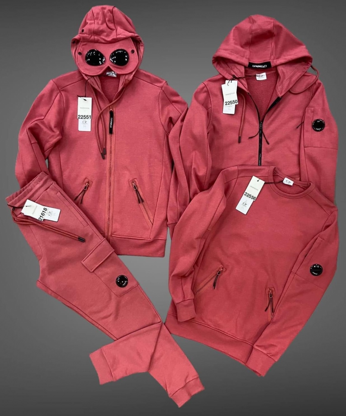 Ensemble de Survêtement Homme Premium – Confort, Style et Performance