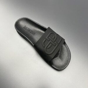 Claquettes homme confortables – sandales légères pour l’été