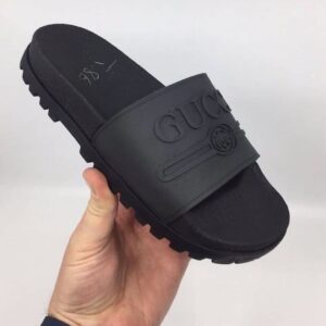 Claquettes homme confortables – sandales légères pour l’été