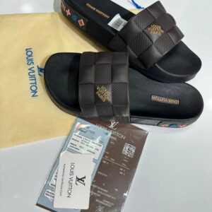 Claquettes homme confortables – sandales légères pour l’été