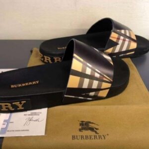 Claquettes homme confortables – sandales légères pour l’été